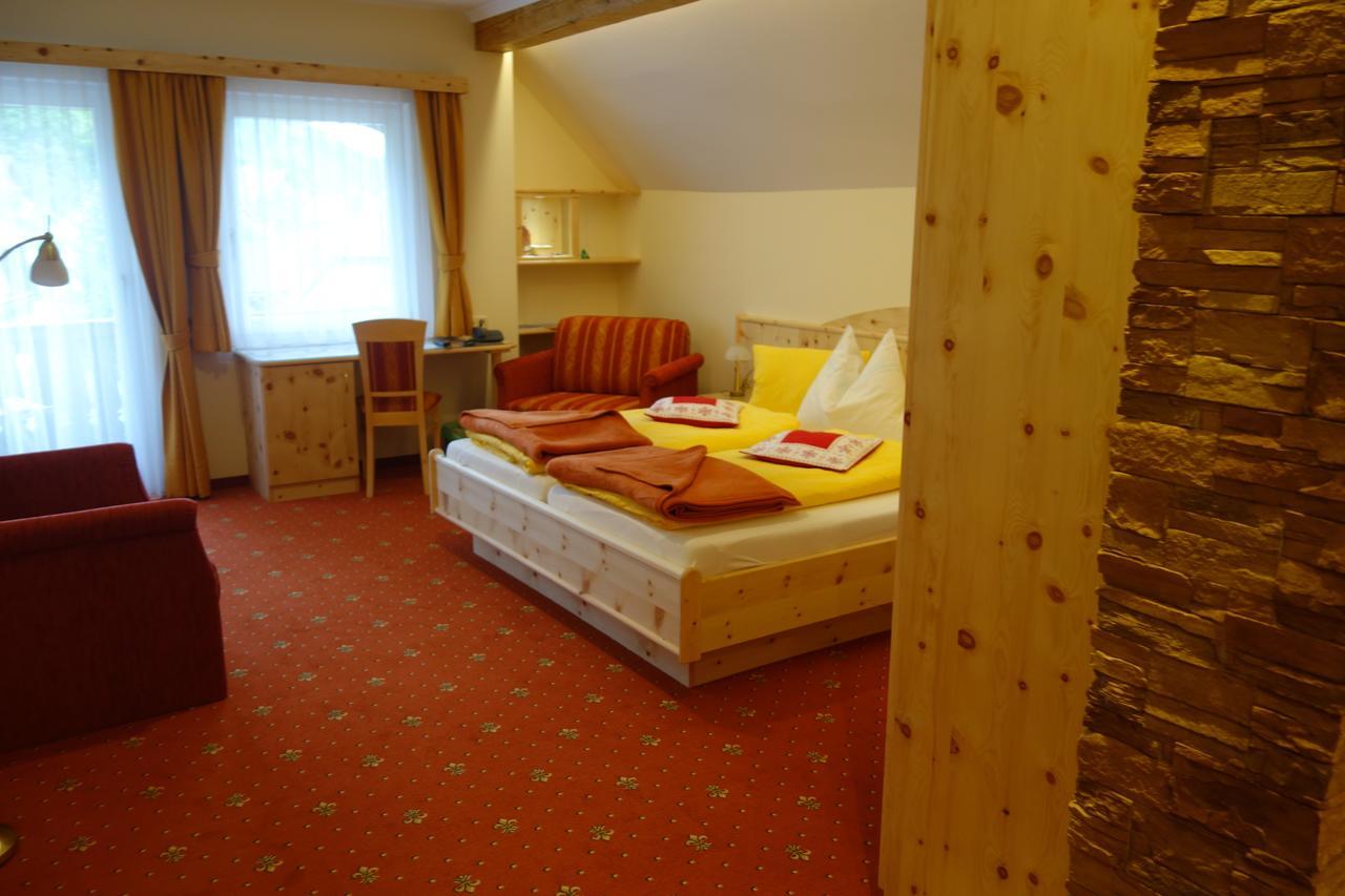 Krakaudorf Edelsteinhotel Guniwirt חדר תמונה